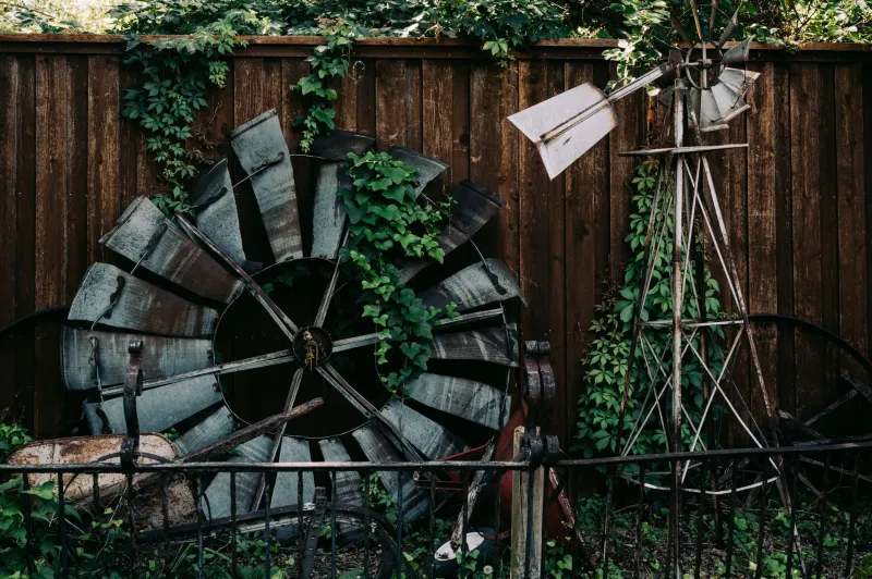 Windmills, Castles, and Deadputt Dreams: A Tour of America's Forgotten Miniature Golf Empires